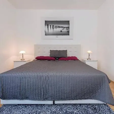 Lägenhet Bright Private München