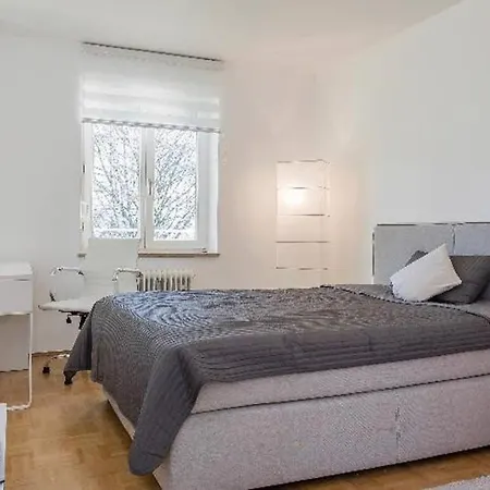 Lägenhet Bright Private München